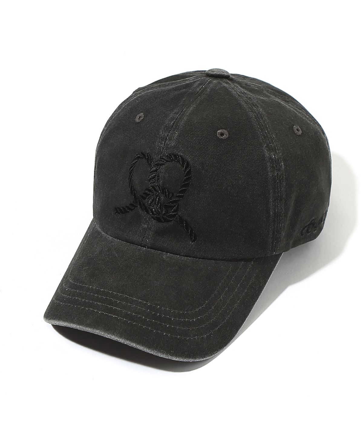 오가프(OGARP) Heart Knot Embroidery Cap Charcoal