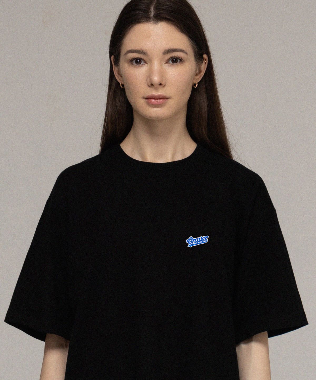 그레이버(GRAVER) [UNISEX]베이스볼 블루 로고 자수 반팔티_블랙