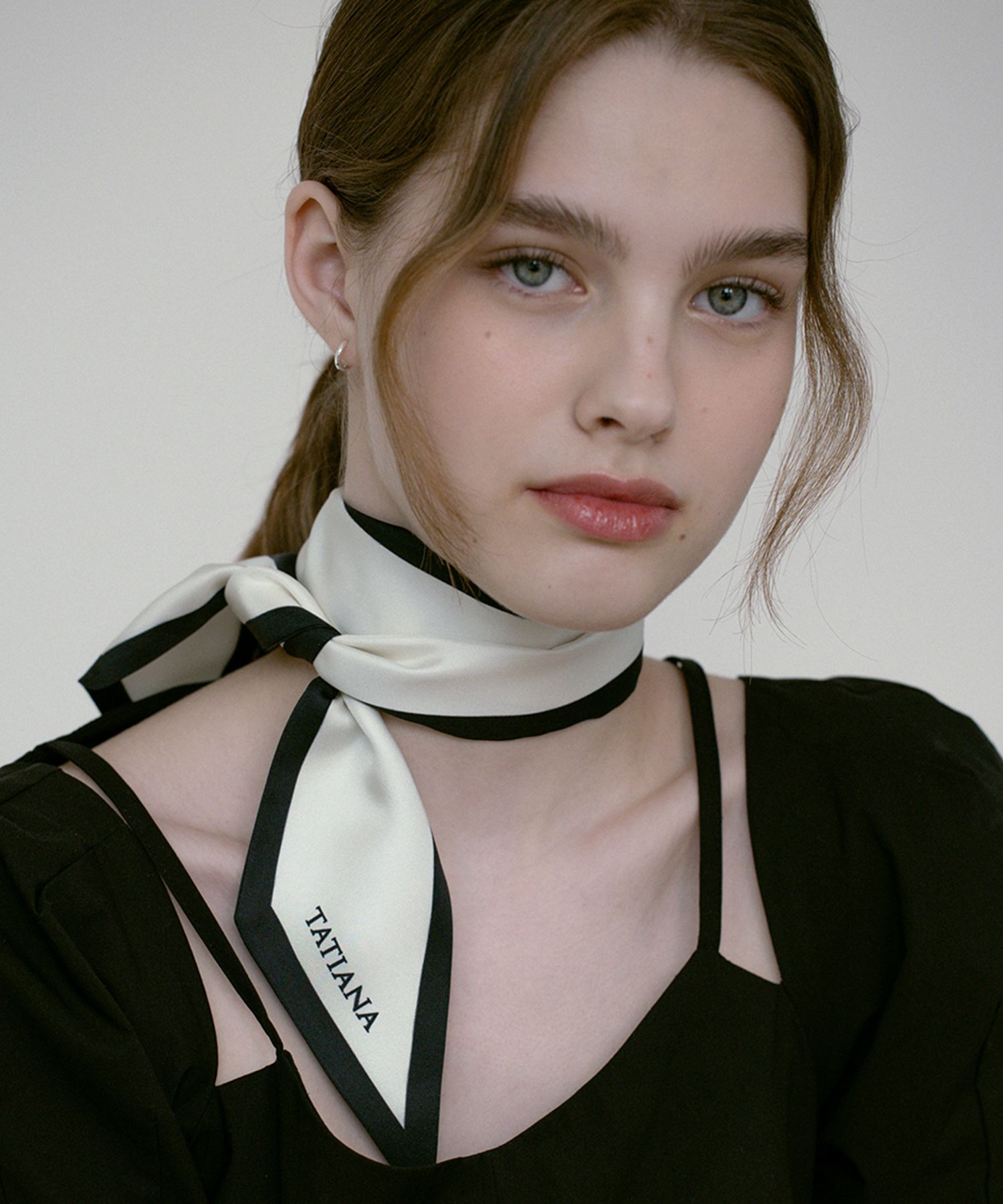 ●TATIANA● Rose Garden Twilly Silk Scarf SF2906 5005152222 MUSINSA | TATIANA Rose Garden Twillie Silk Scarf SF2906