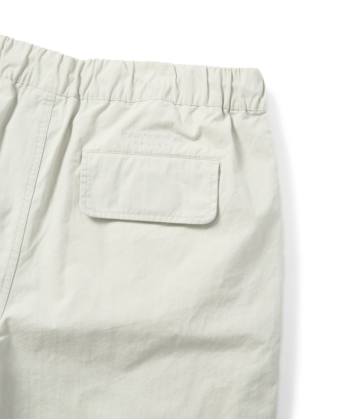 디스이즈네버댓(THISISNEVERTHAT) L-Logo Flight Short Ivory