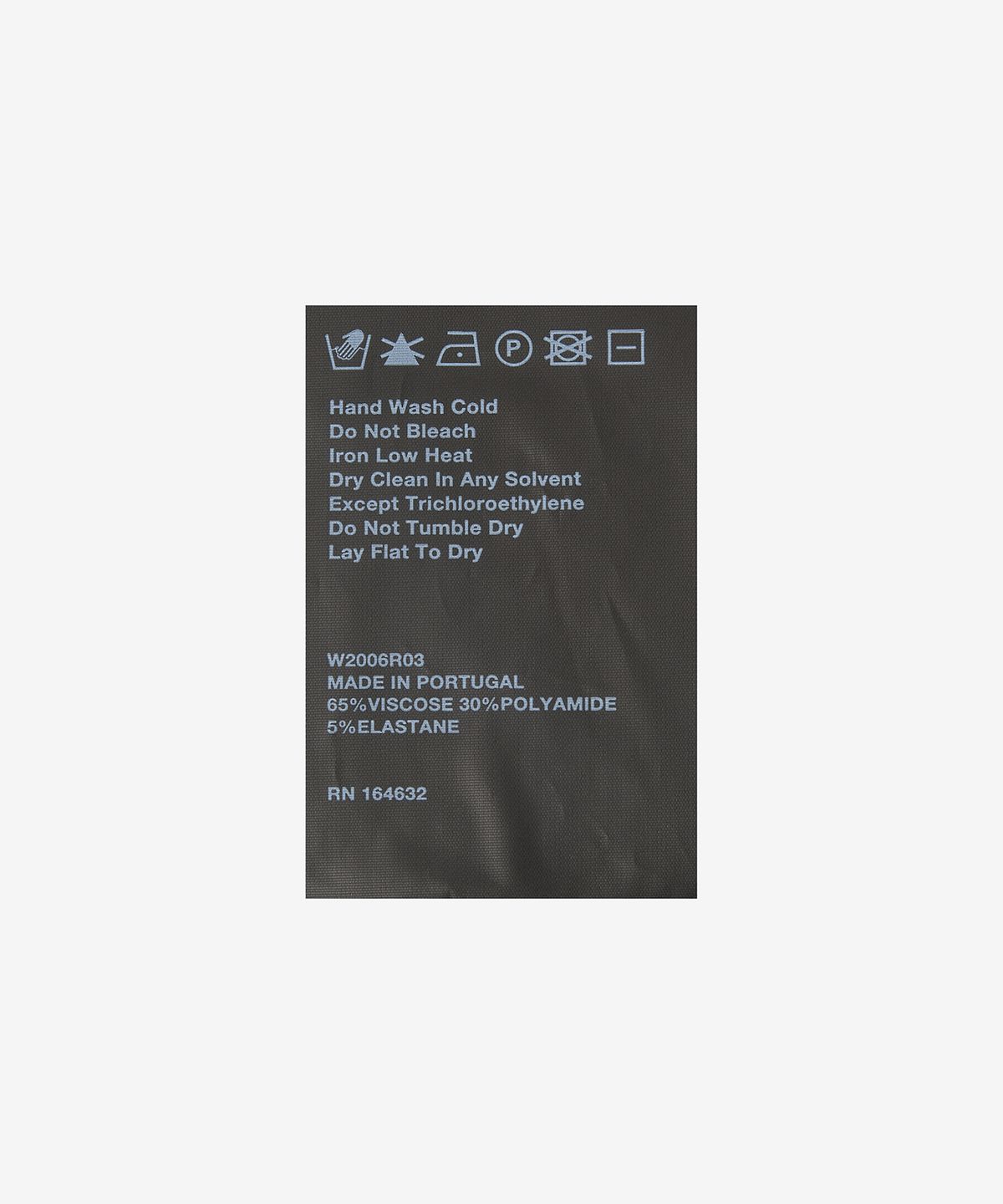 워드로브 엔와이씨(WARDROBE.NYC) 앵클 슬릿 스트레치 레깅스 팬츠 - 블랙 / W2006R03BLK
