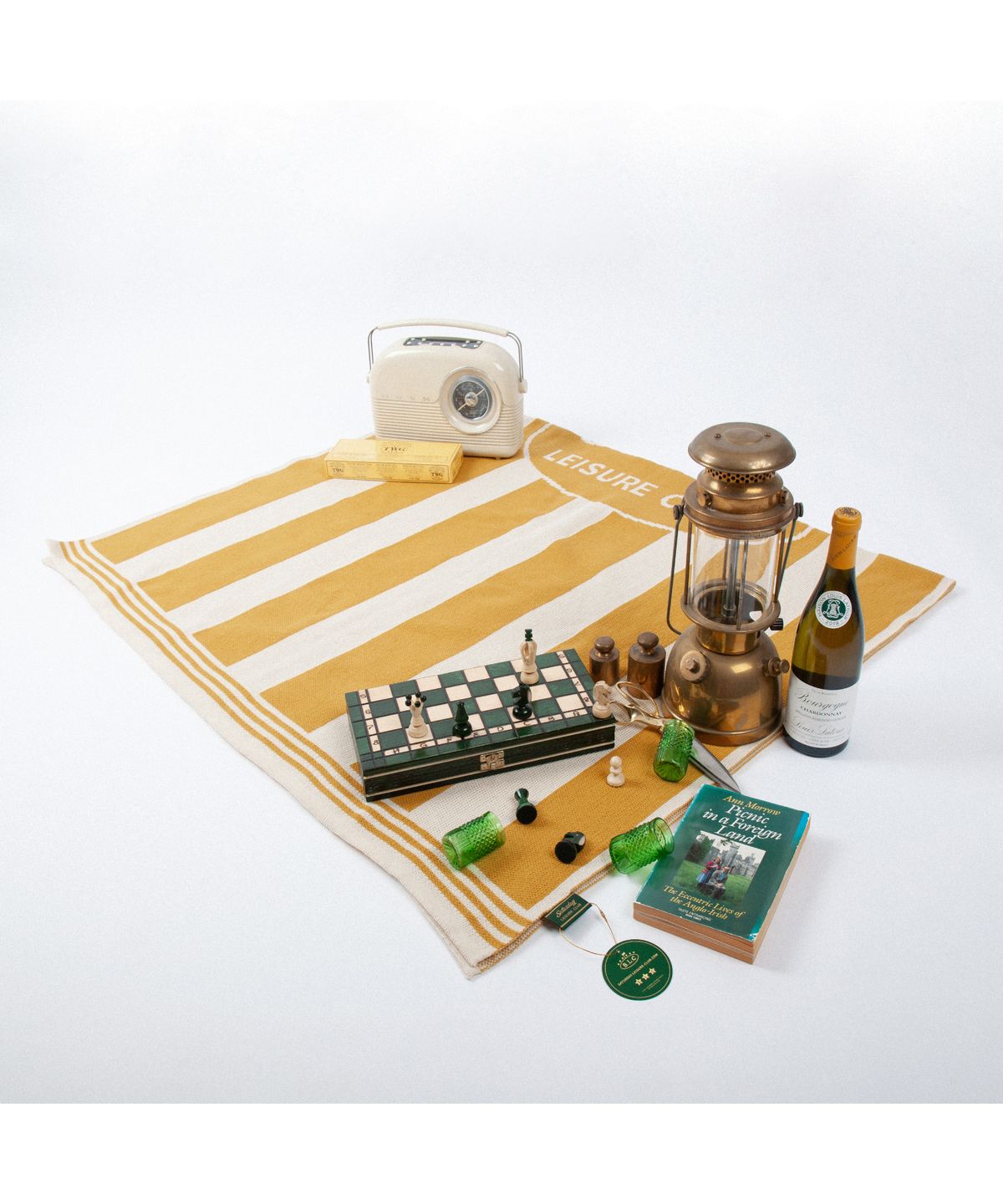 세러데이 레저 클럽(SATURDAY LEISURE CLUB) Knit Leisure Mat & Blanket - Mustard & Ivory Stripe