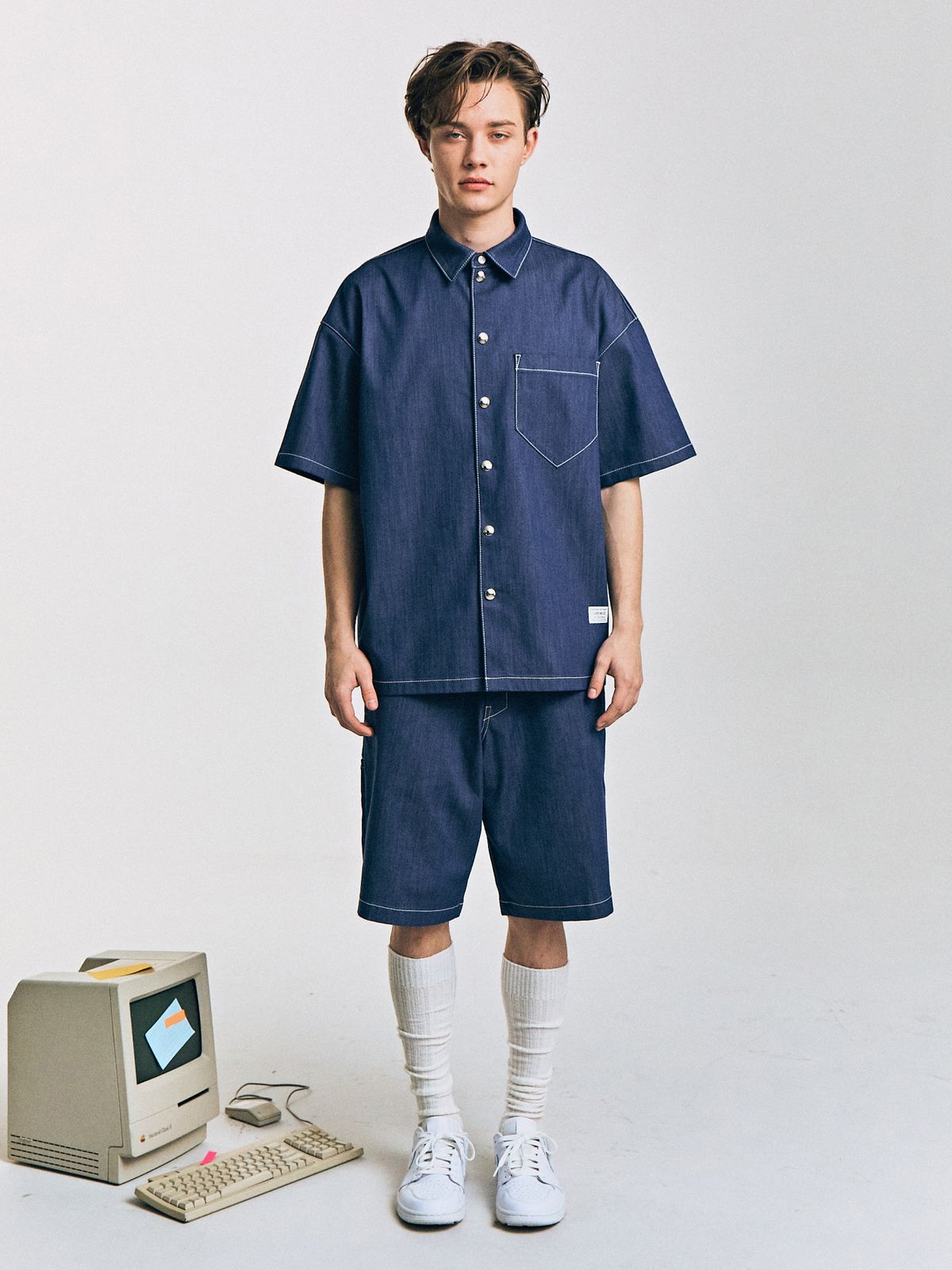 컨티먼트(CONTEMENT) LYOCELL DENIM LOOSE FIT SHORTS