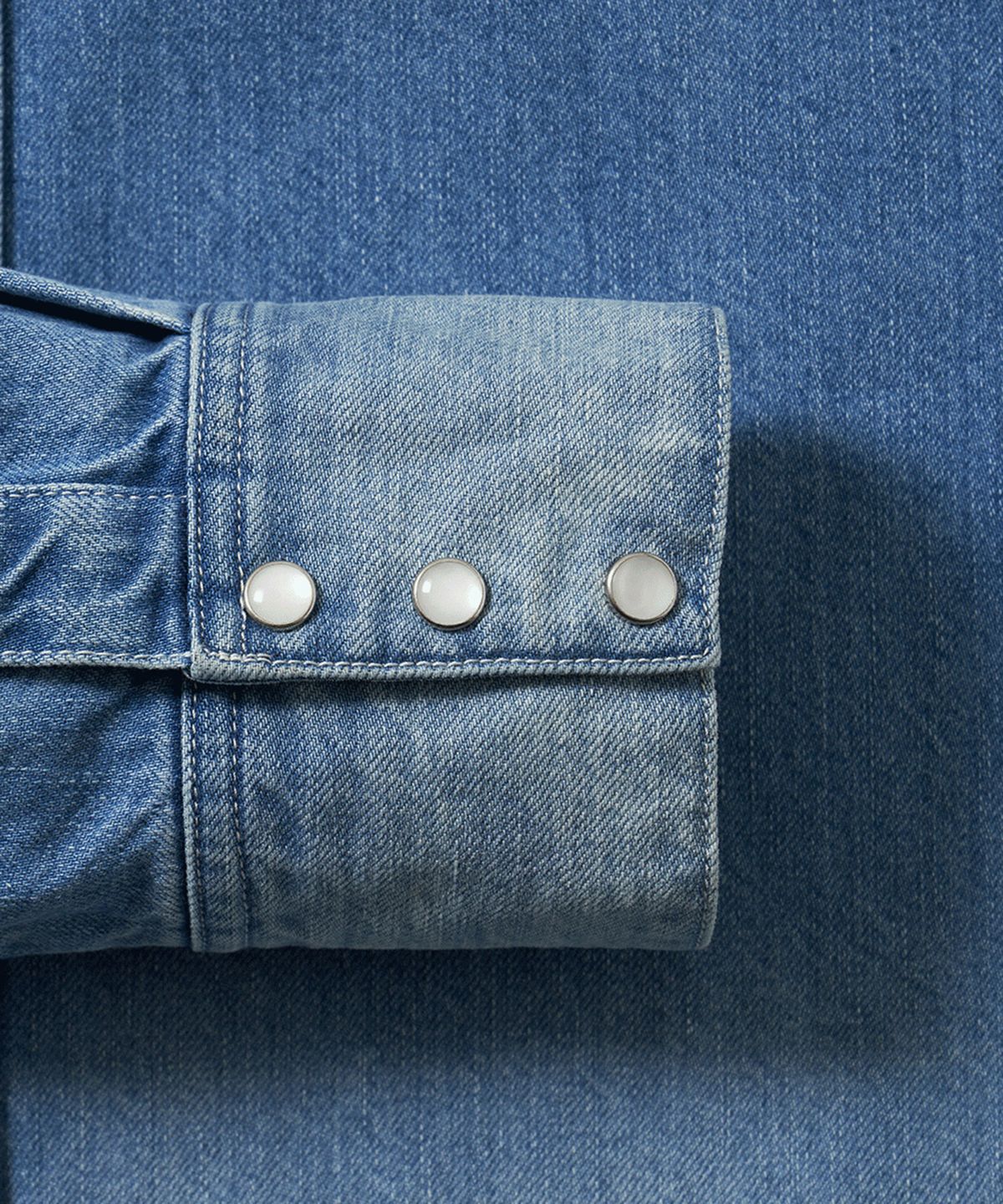 포터리(POTTERY) Light Denim Shirt (Mid Blue)