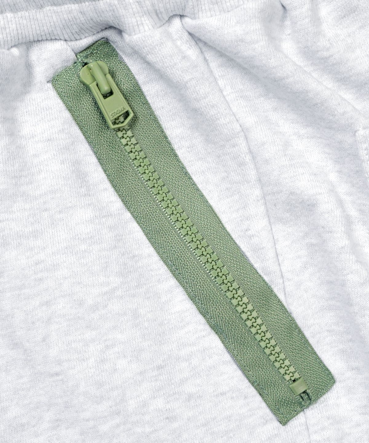 스티그마(STIGMA) 23 ZIPPER SHORTS WHITE MELANGE
