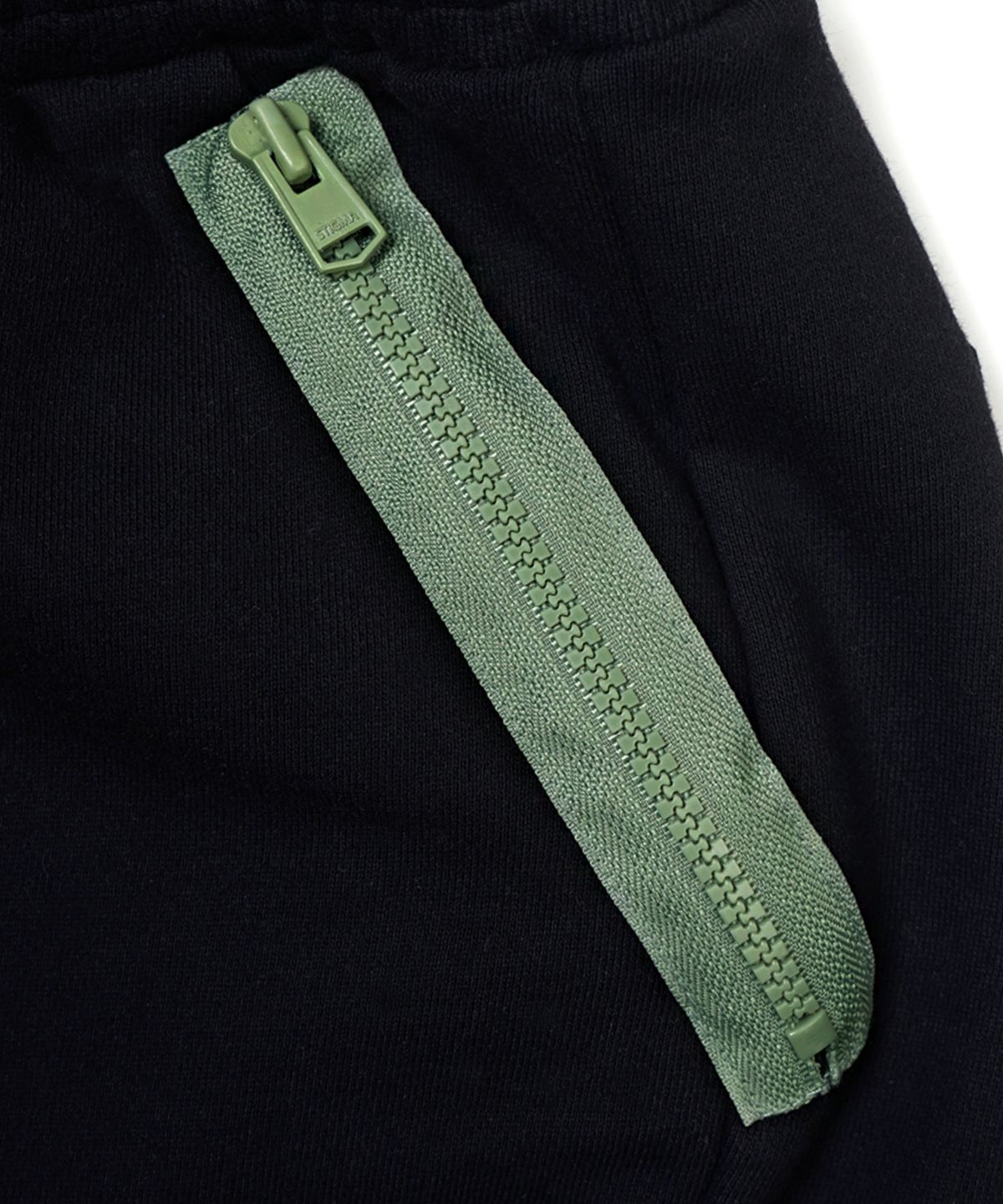 스티그마(STIGMA) 23 ZIPPER SHORTS BLACK