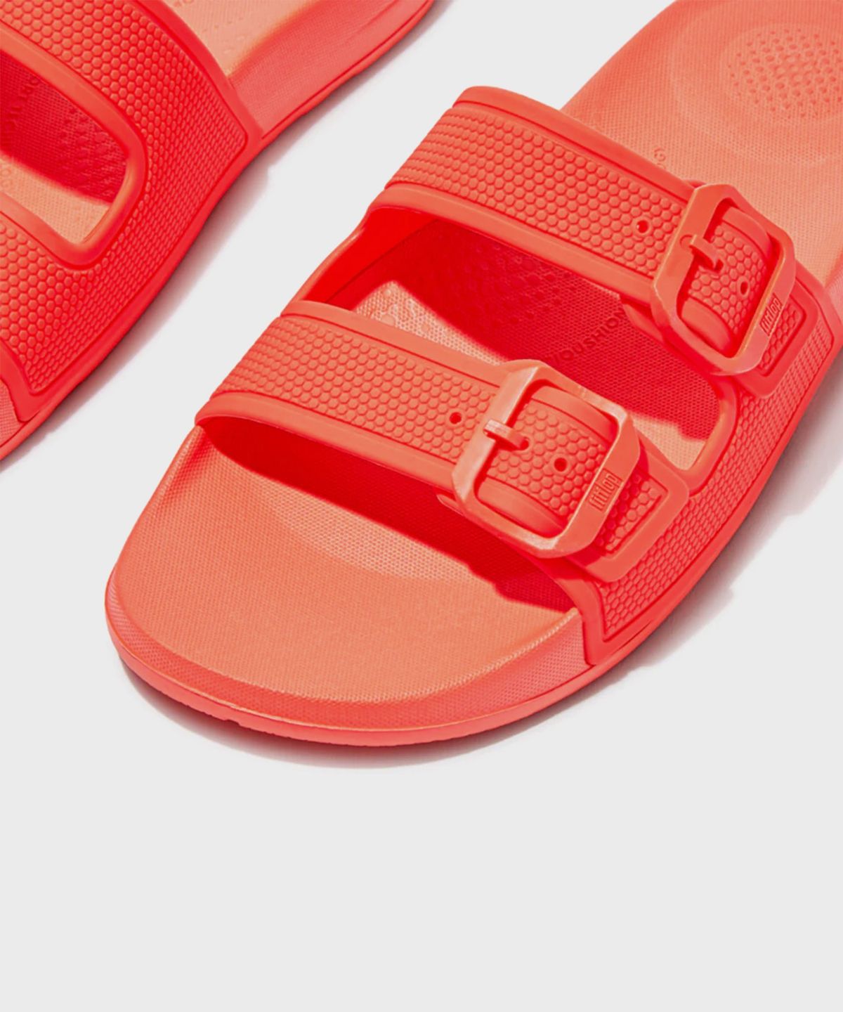 핏플랍(FITFLOP) 아이쿠션 버클 슬라이드 Neon Orange