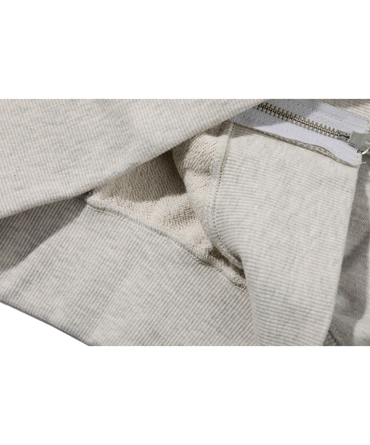 이퓨원트(IFYOUWANT) 2 WAY BUNNY CROP HOOD ZIPUP oatmeal