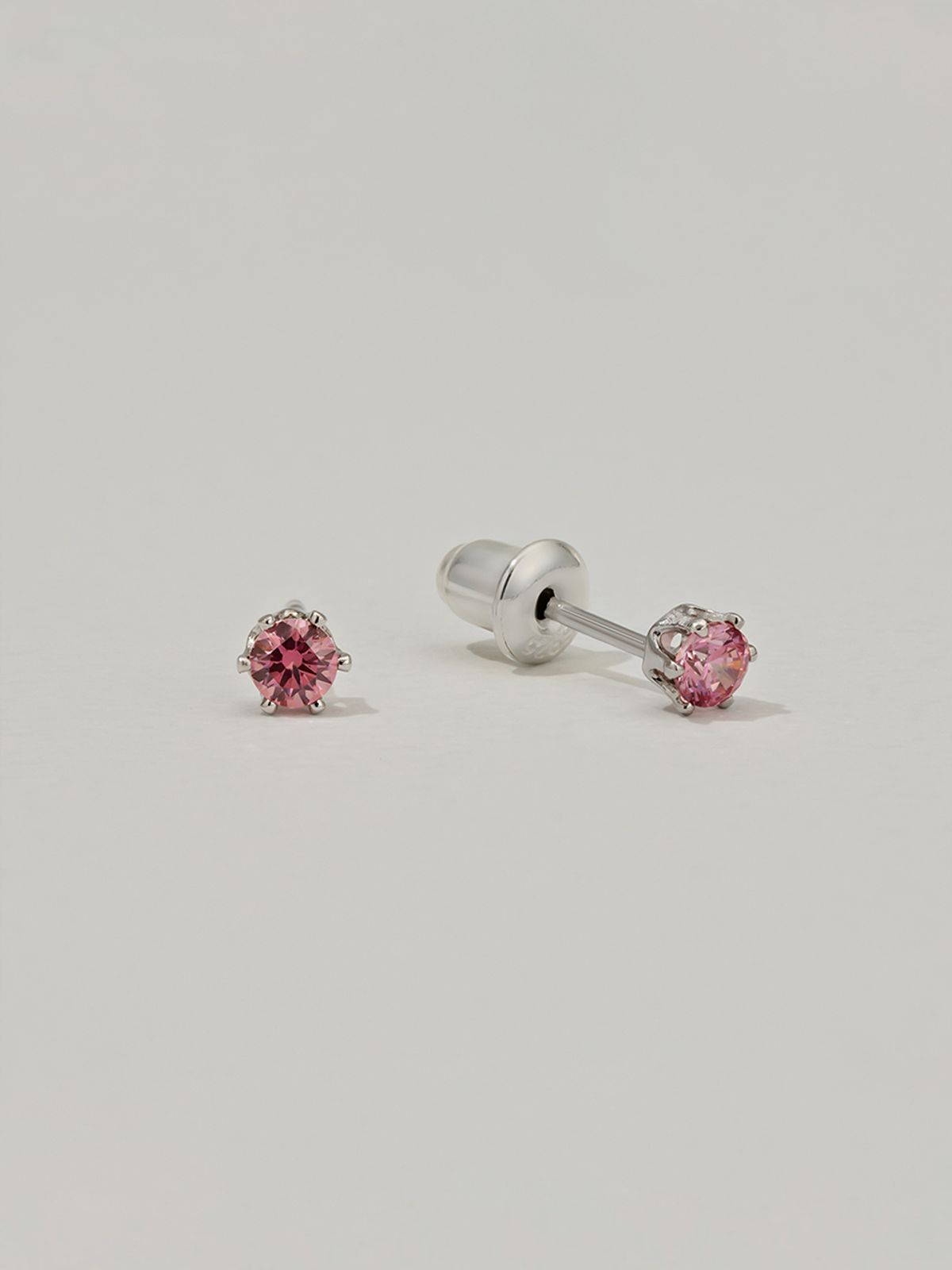마나에트(MANAET) Mini Stone Stud E