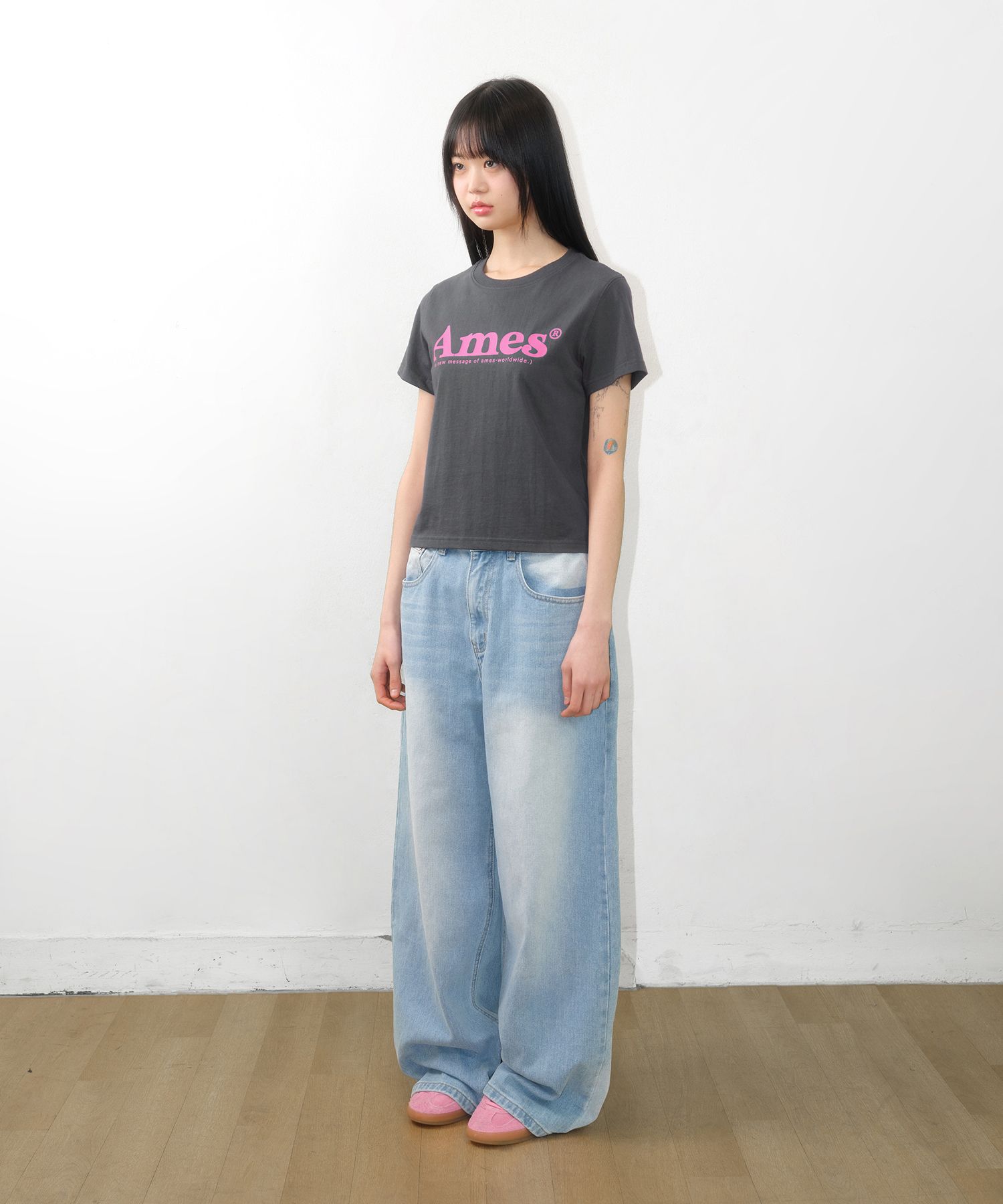 tシャツ 「UNISEX」AMES WORLDWIDE ／CIRCLE LOGO Ｔ レディース UNISEX】AMES WORLDWIDE ／CIRCLE LOGO T（Tシャツ/カットソー