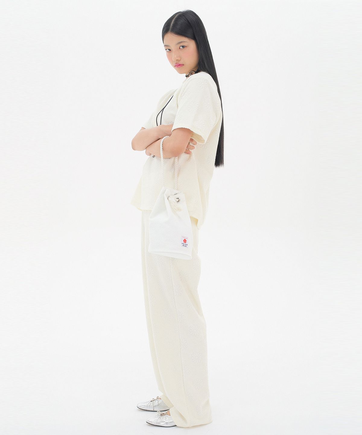 준준스페이스(JUNEJUNE SPACE) String Bucket Bag_Ivory(스트링 버킷백_아이보리)