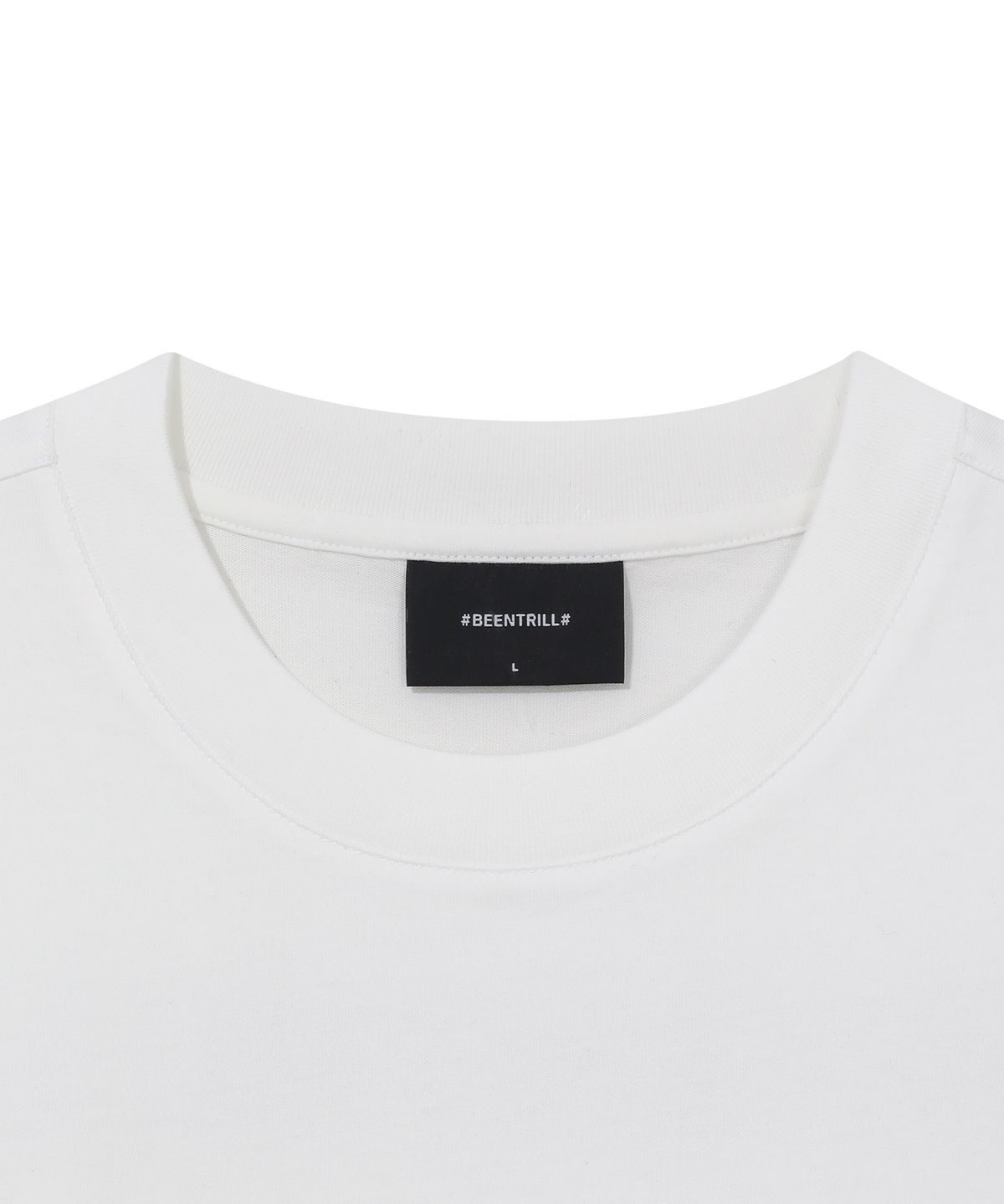 빈트릴(BEENTRILL) 쉐이크 해시태그 컴포트핏 티셔츠(오프 화이트)
