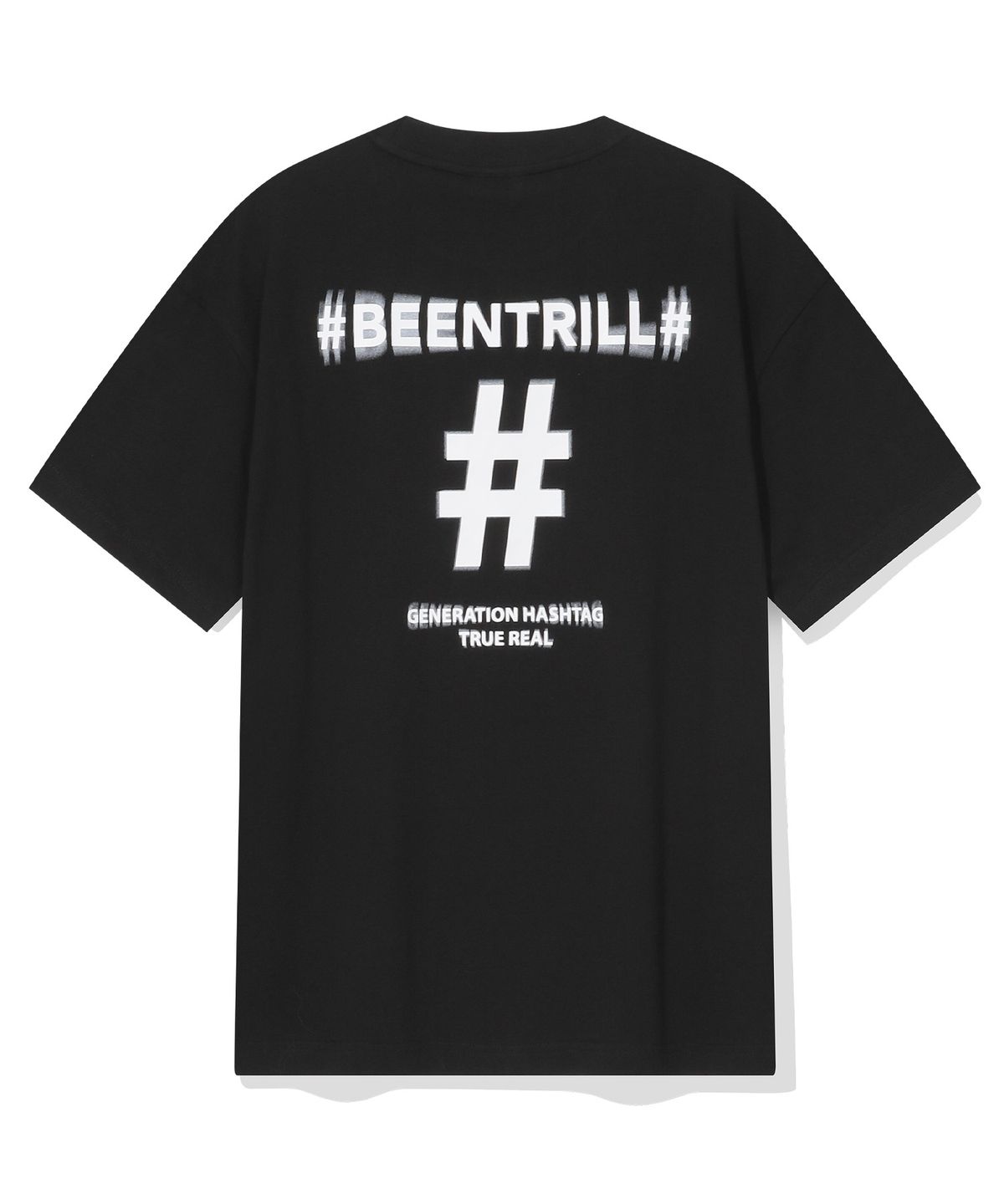 빈트릴(BEENTRILL) 쉐이크 해시태그 컴포트핏 티셔츠(블랙)