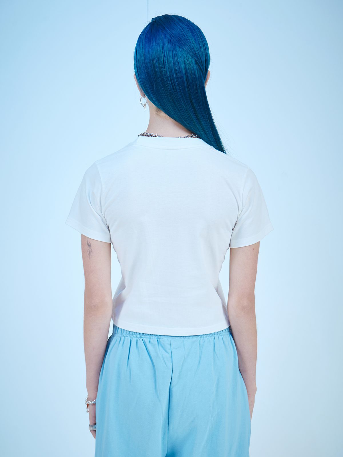 딜레탕티즘(DILETTANTISME) 토끼 크롭 티셔츠 (WH)