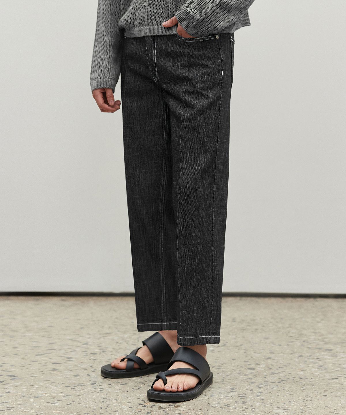 데케트(DECET) [여름원단]Cropped Tapered Jeans DCPT004RawBlack