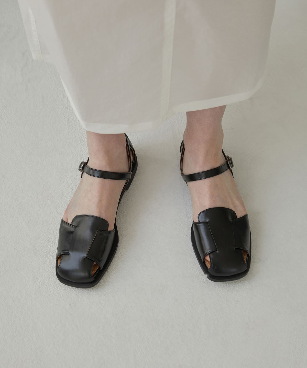 키에레이(CHIELEI) ROMAN SANDAL 2 [C3S07 BK]