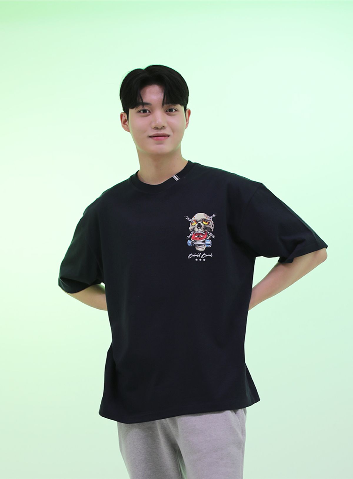 비볼드비쿨(BEBOLD BECOOL) 불꽃해골[T-Shirt]