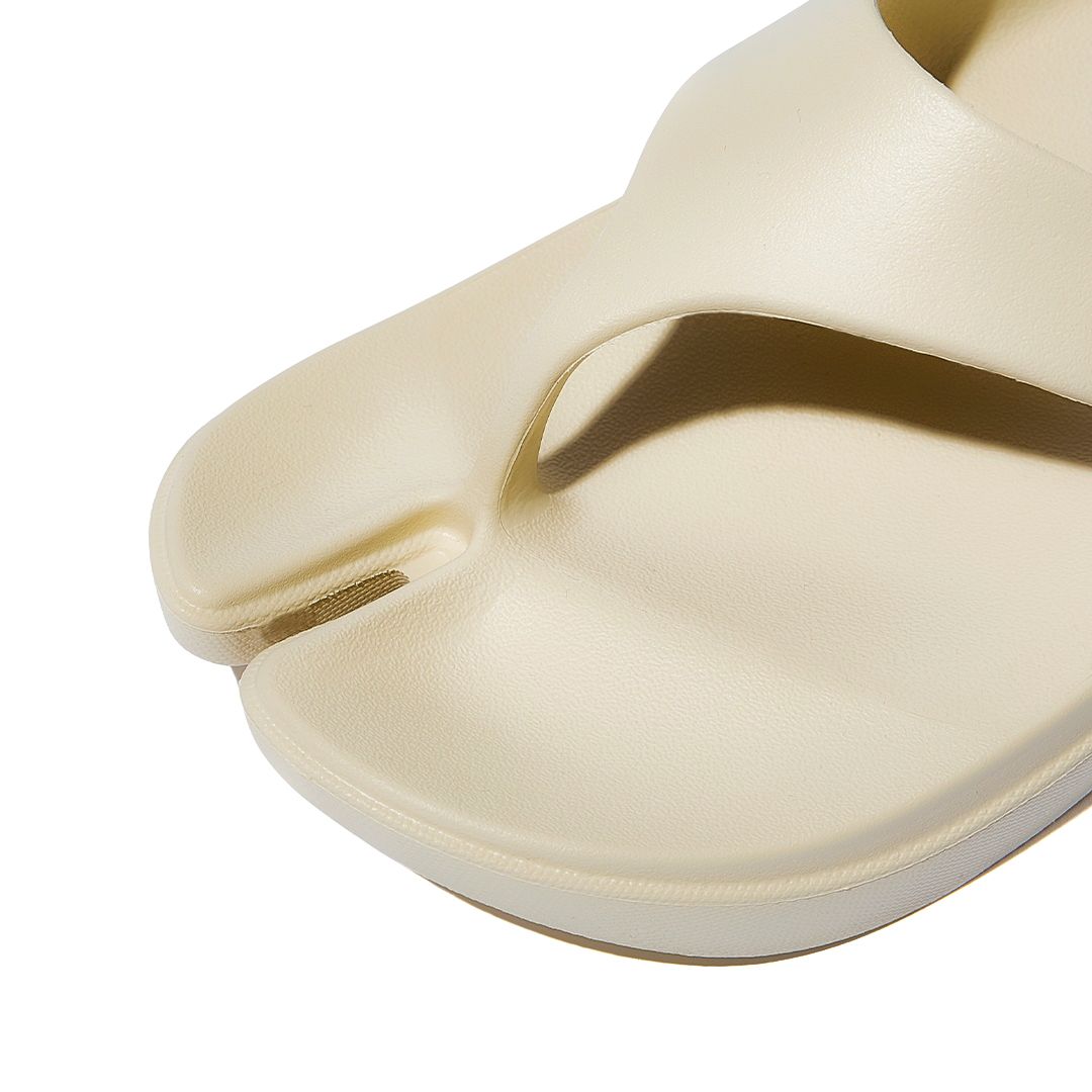 PAES★Flip flops 02★23-29 Designer fashion, Seoul-fully created | W Concept