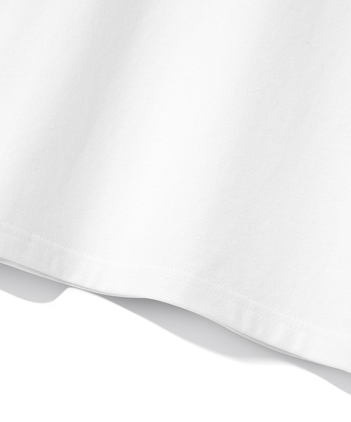 다이아몬드 레이라(DIAMOND LAYLA) Silicone Logo Short Sleeve T-shirt T77 White