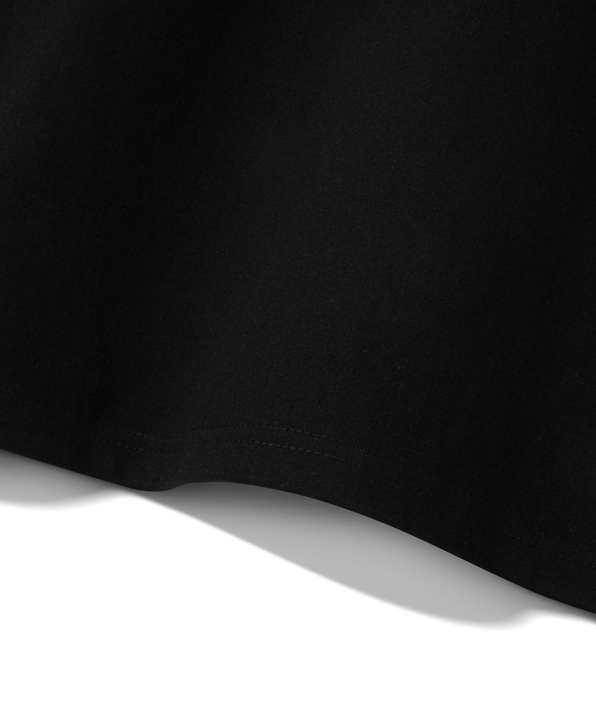 다이아몬드 레이라(DIAMOND LAYLA) Unrelenting Graffiti Short Sleeve T-shirt T79 Black