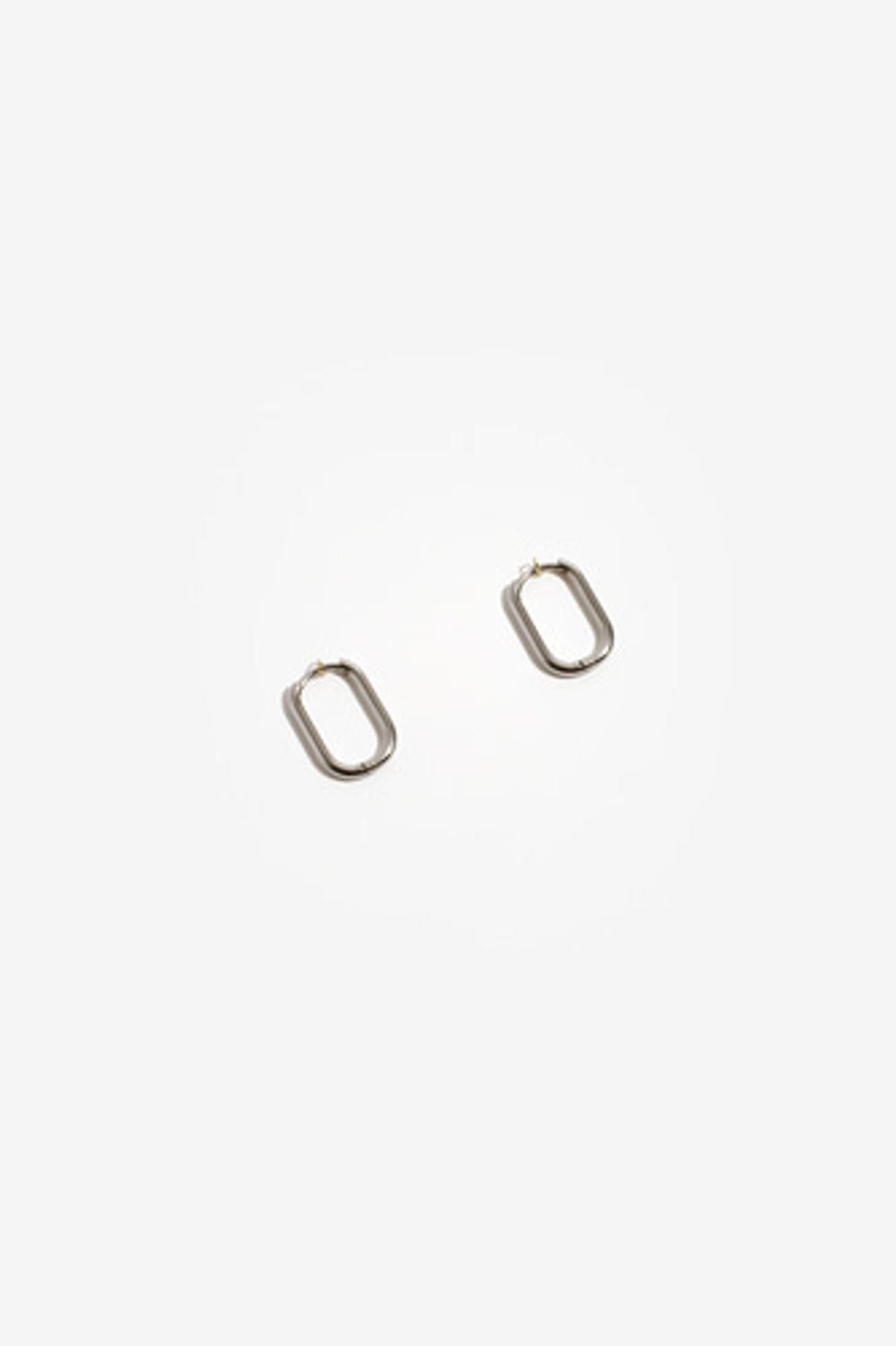 모드곤(MODGONE) 실버톤 미니 원터치 링귀걸이 Silvertone mini ring earring