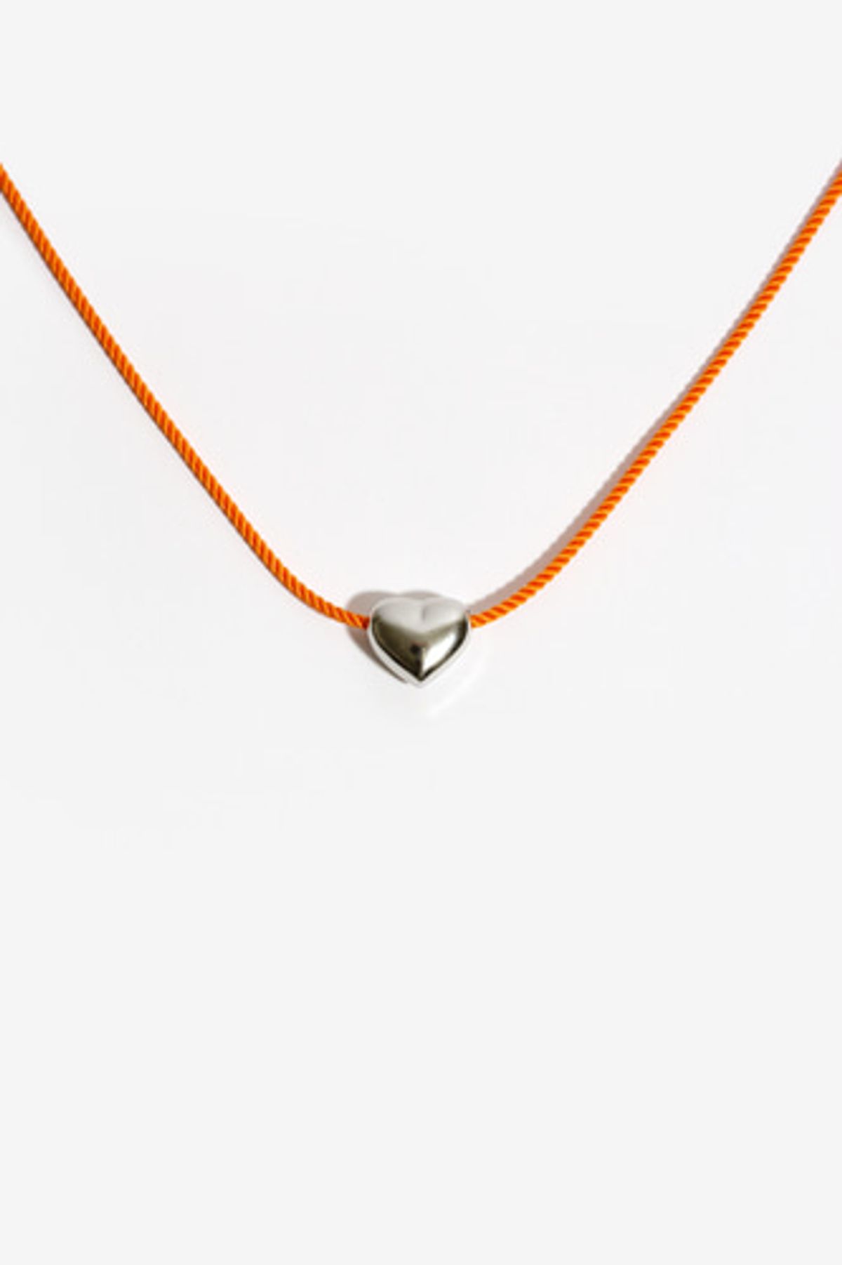 모드곤(MODGONE) 하트 오렌지 실크리본 목걸이 Heart Orange Silken Ribbon Necklace