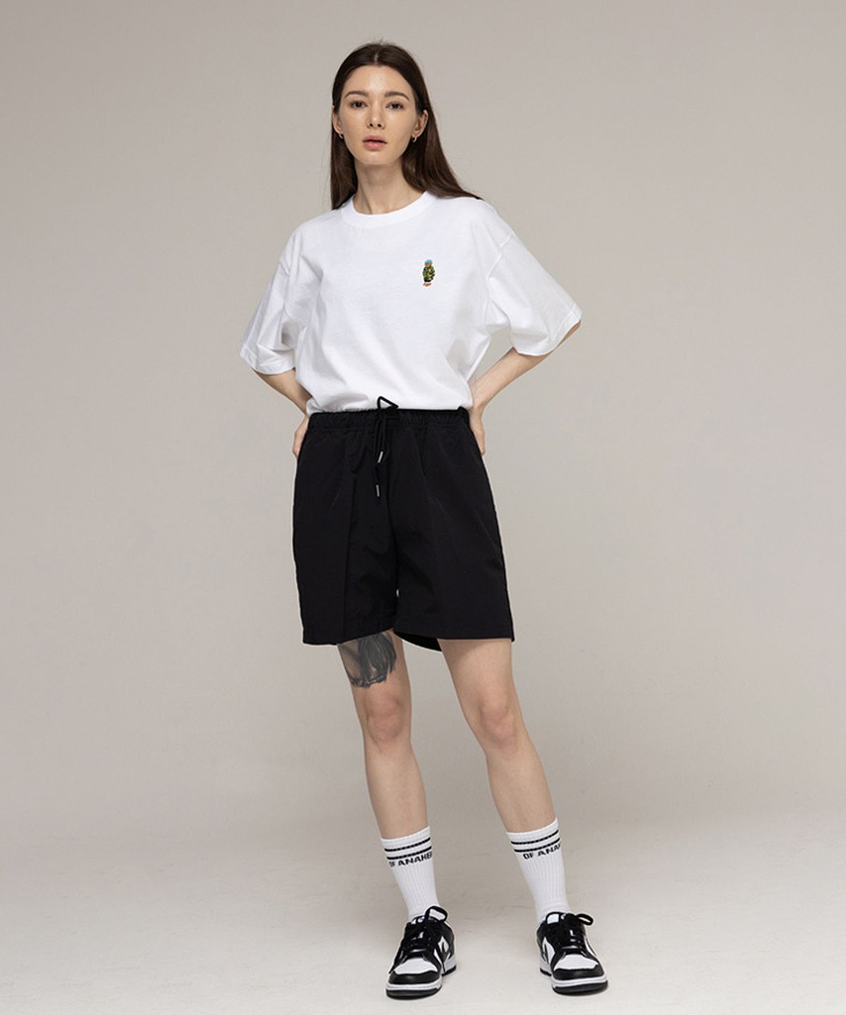 그레이버(GRAVER) [UNISEX]블루 비니 도그 자수 스트리버 반팔티_4color