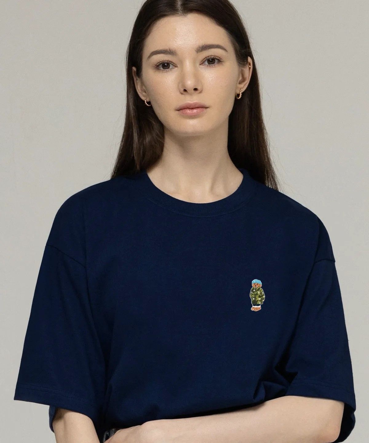 그레이버(GRAVER) [UNISEX]블루 비니 도그 자수 스트리버 반팔티_4color
