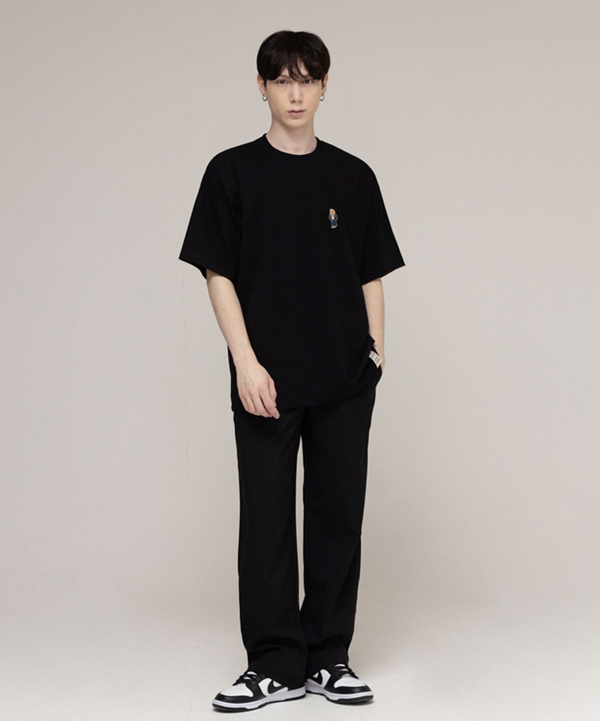 그레이버(GRAVER) [UNISEX]타투 도그 자수 스트리버 반팔티_3color