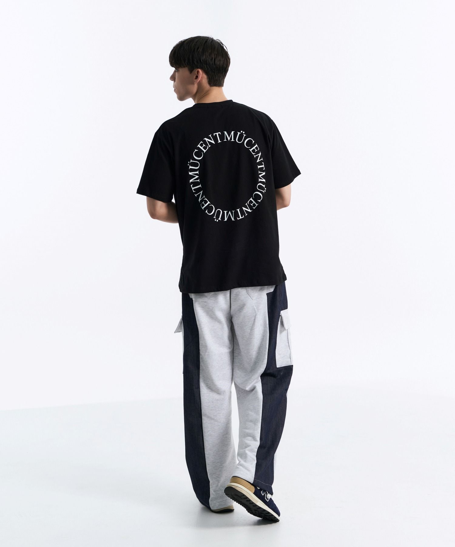 MUSINSA | MUCENT Signature Back Round Round Round Logo Loose