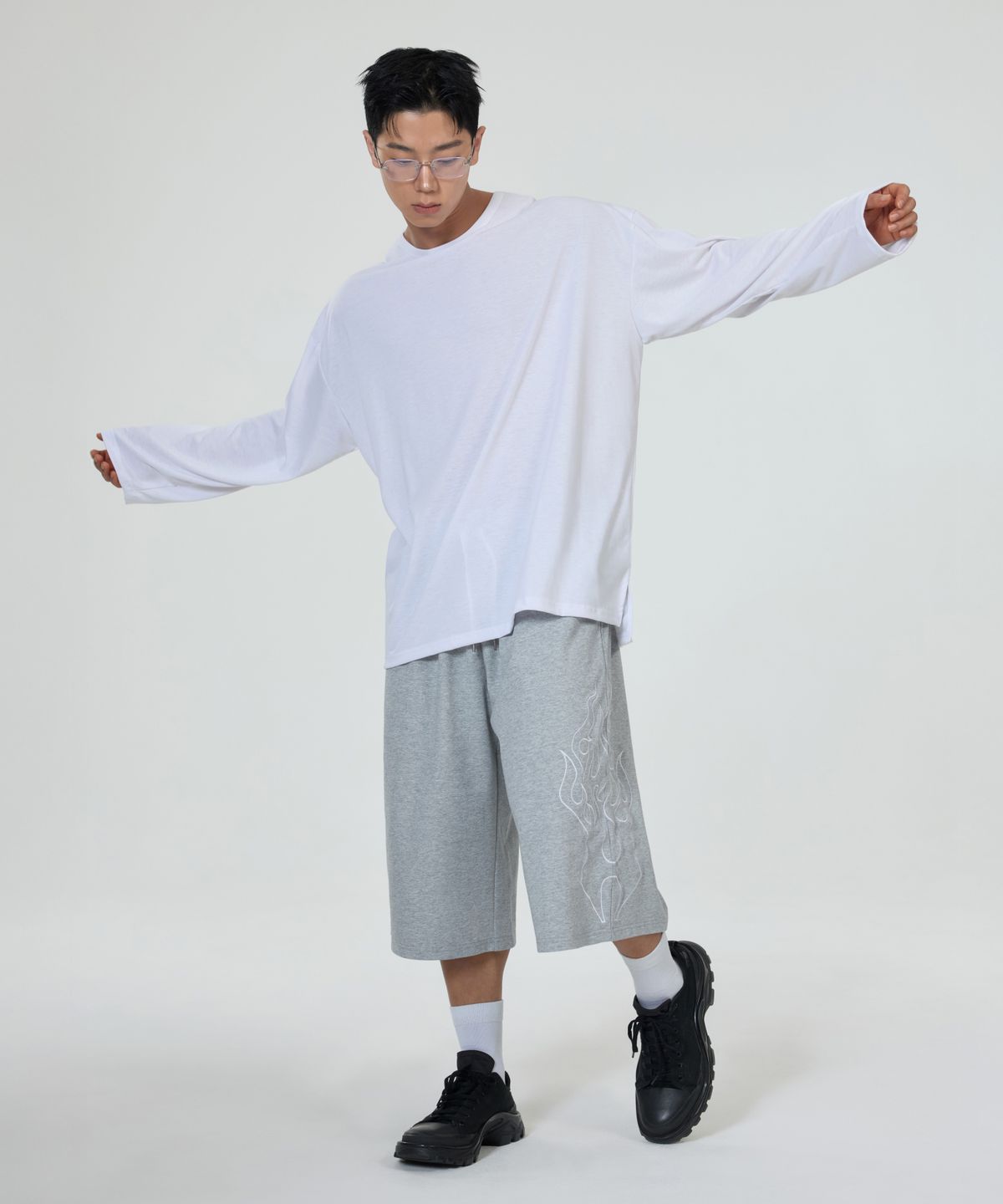 허그본(HUGVONE) 드라이 오버핏 롱슬리브 3컬러