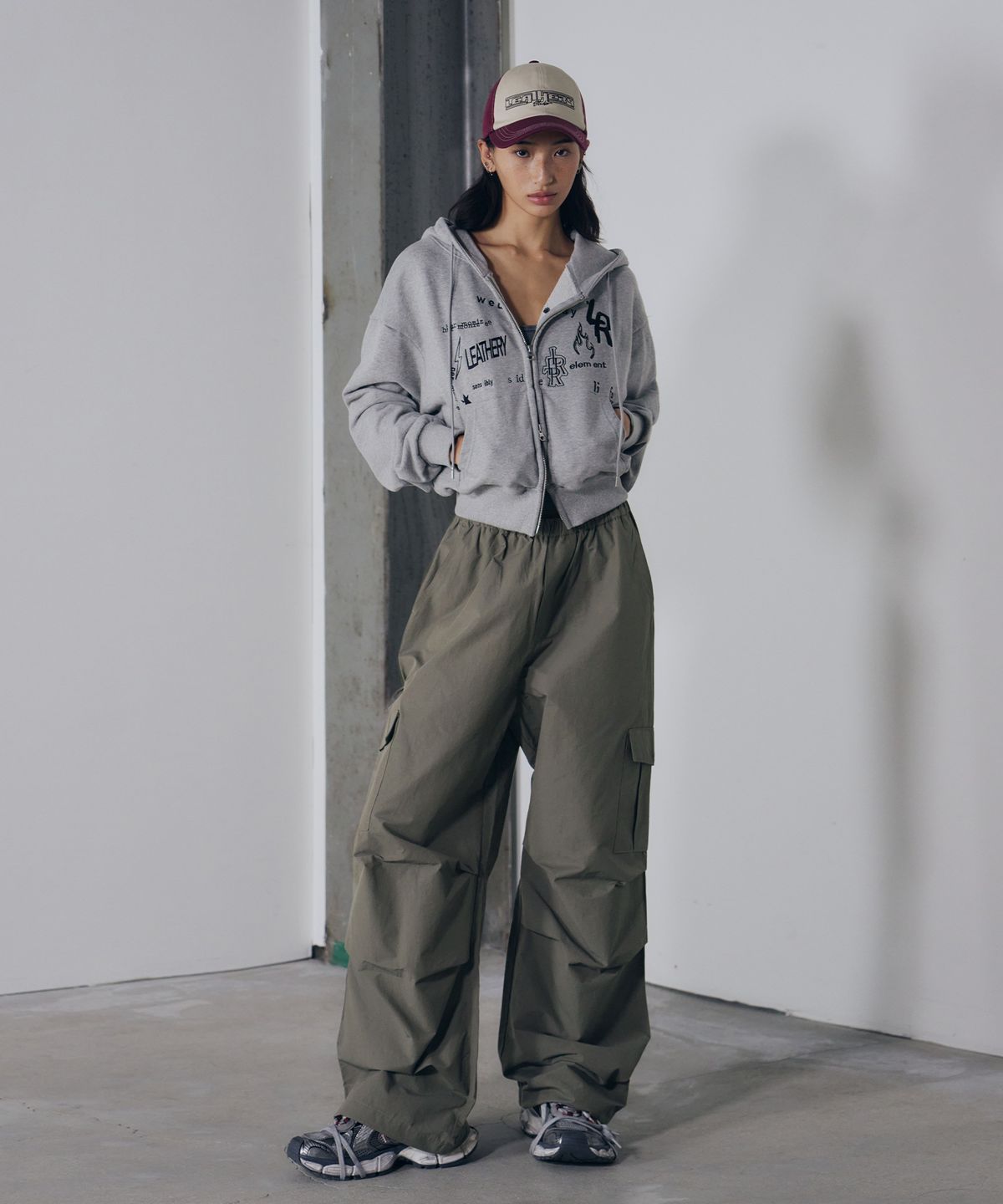 레더리(LEATHERY) 파라슈트 와이드 카고 팬츠 [6COLOR]
