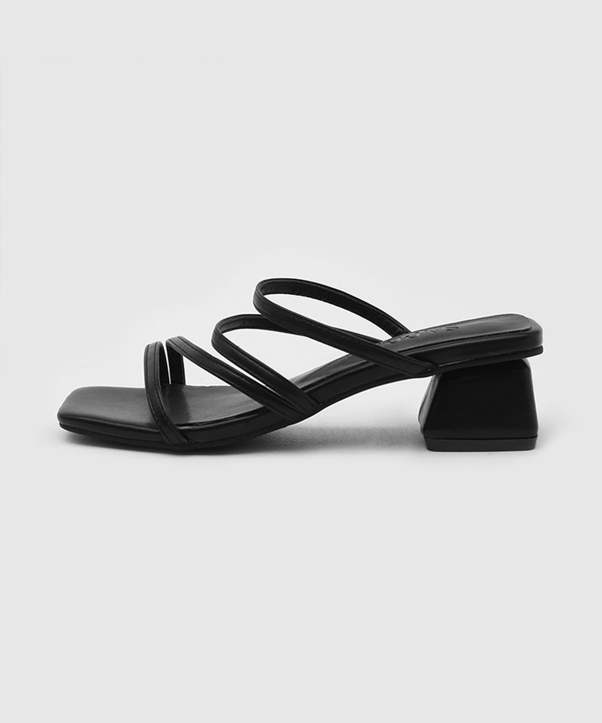 사뿐(SAPPUN) 레이타 스트랩 샌들 뮬 (4cm)