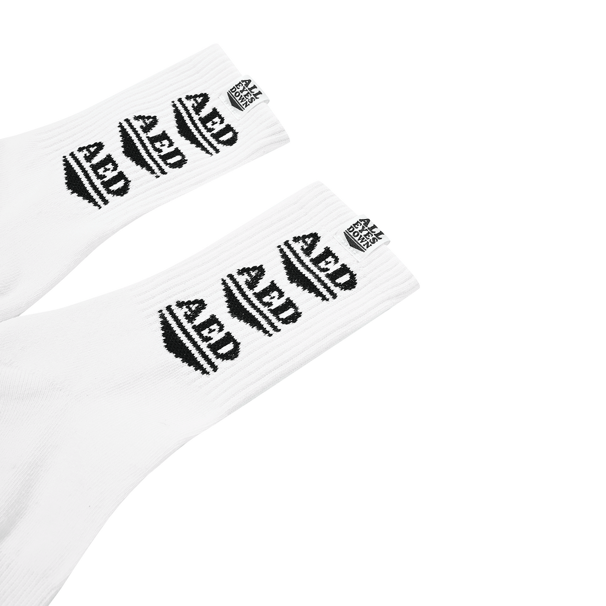 올아이즈다운(ALL EYES DOWN) THREE LOGO SOCKS(White/Black)