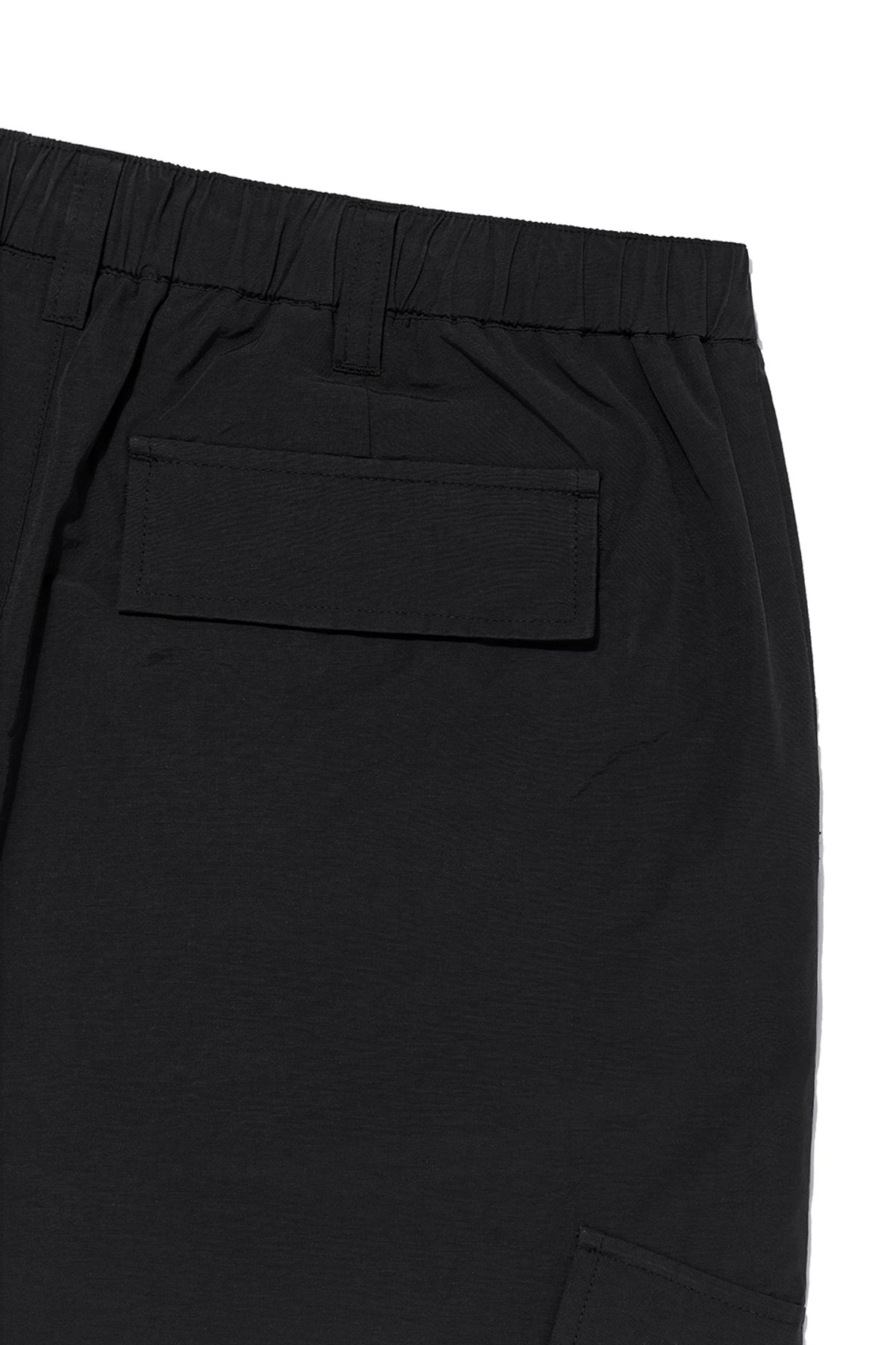 비바스튜디오(VIVASTUDIO) NYLON CARGO PANTS [BLACK]