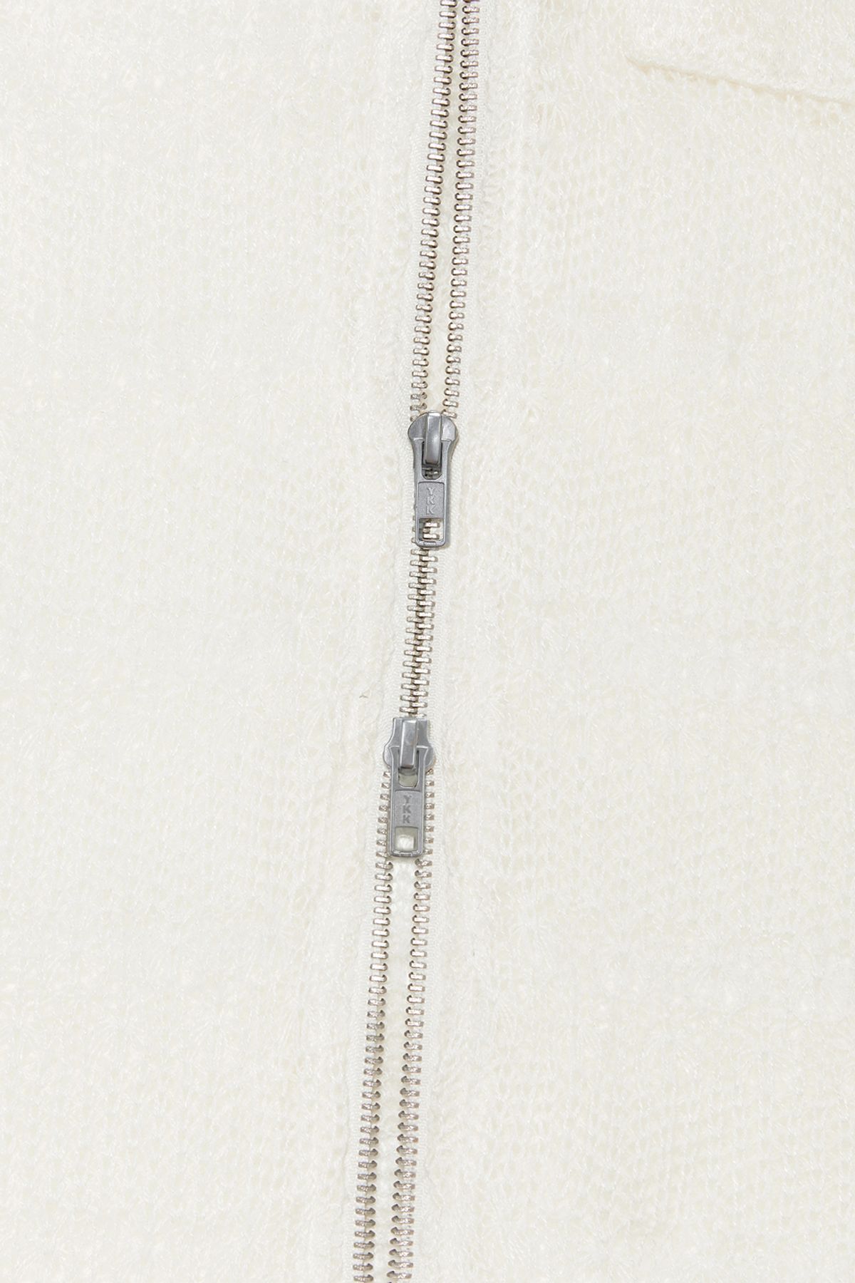 비바스튜디오(VIVASTUDIO) GARDENERS KNITTED HALF SHIRT JACKET [IVORY]