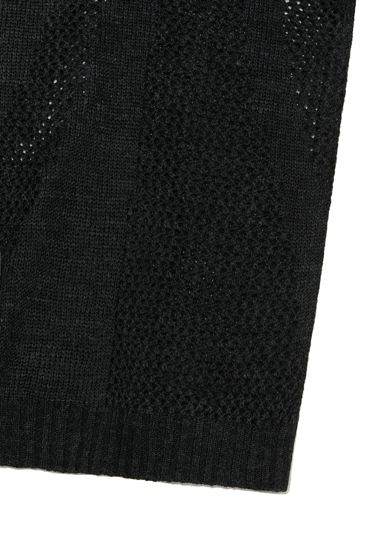 비바스튜디오(VIVASTUDIO) GROWTH RING HALF KNIT [CHARCOAL]