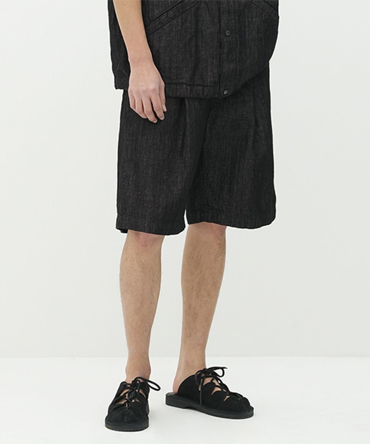 에러스익셉티드(ERRORS EXCEPTED) LDS310BK 플리츠 린넨 데님쇼츠 (Black)