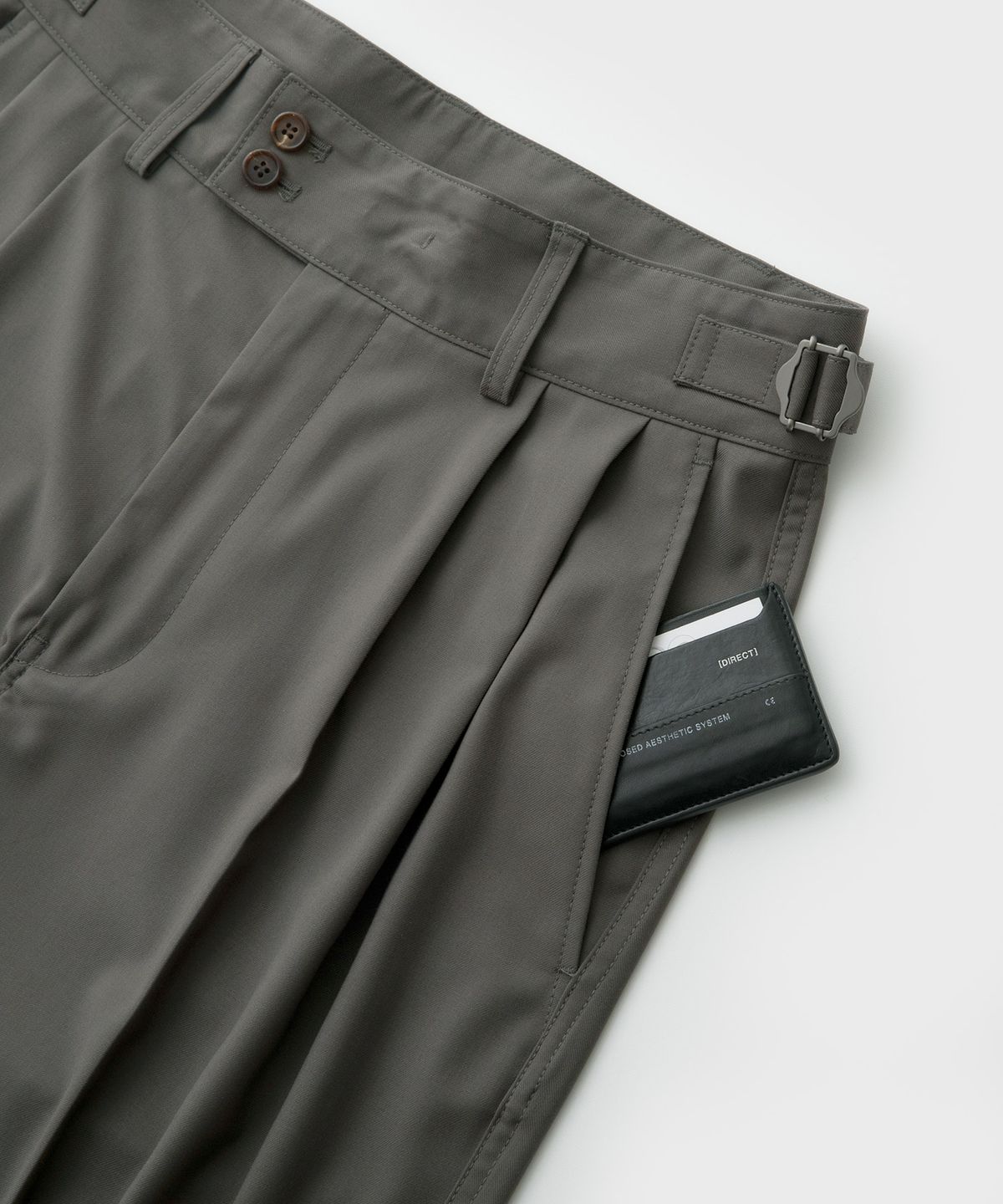 어나더 오피스(ANOTHER OFFICE) [SS] Santiago Slacks Standard (Olive Gray)