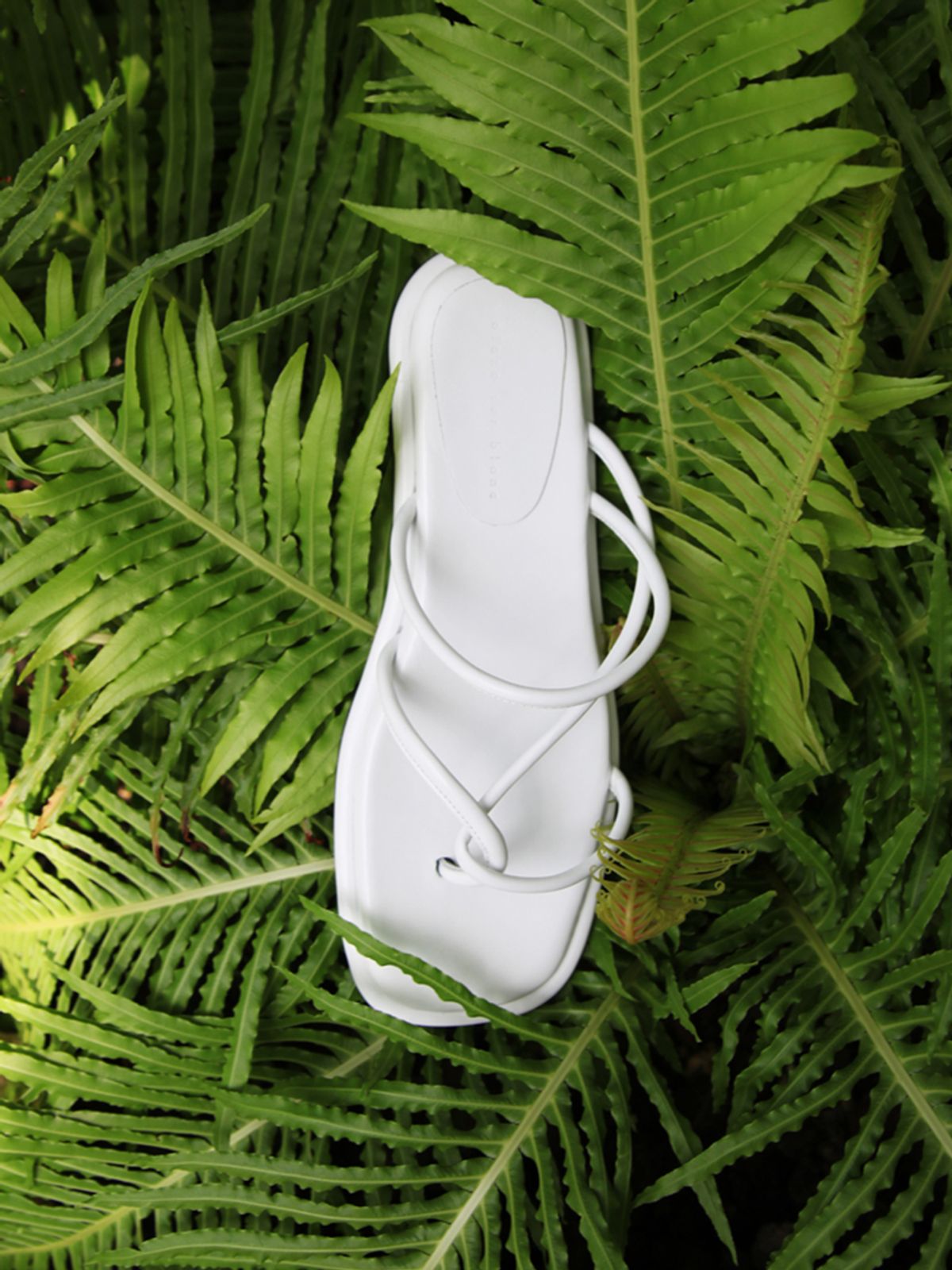 블랑수블랑(BLANC SUR BLANC) 마야슬라이드 화이트