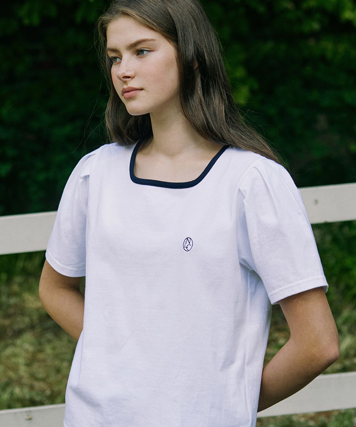 논로컬(NONLOCAL) Neckline Puff Sleeve T-shirt - White