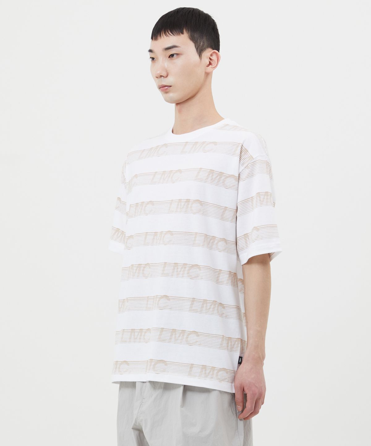 엘엠씨(LMC) BLIND ITALIC STRIPE TEE white