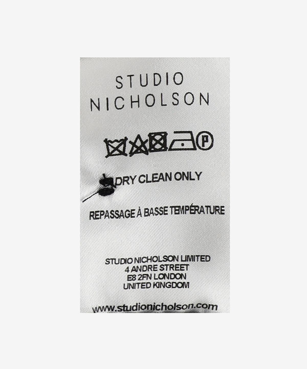 스튜디오니콜슨(STUDIO NICHOLSON) 리 울 블랜드 테일러드 팬츠 - 다키스트 네이비 / RIESNW984DARKESTNAVY