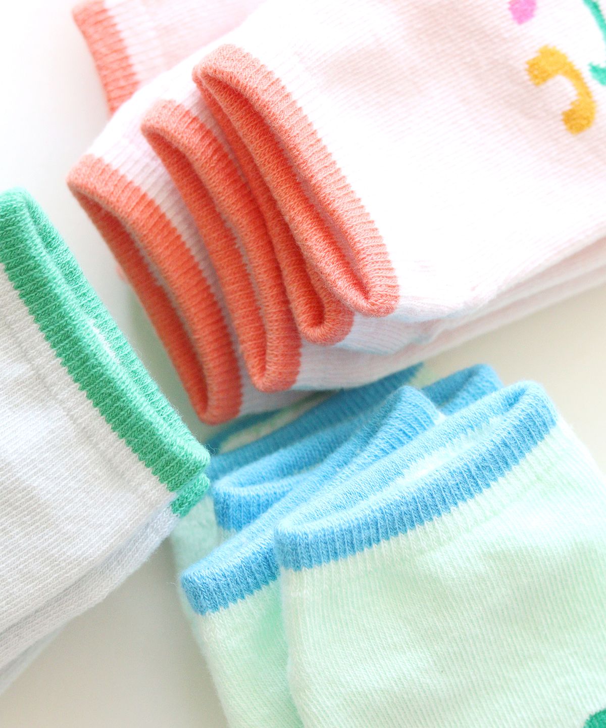 꼬까참새(KOKACHARM) 로우 빙그레스마일 3종 아동 주니어 양말