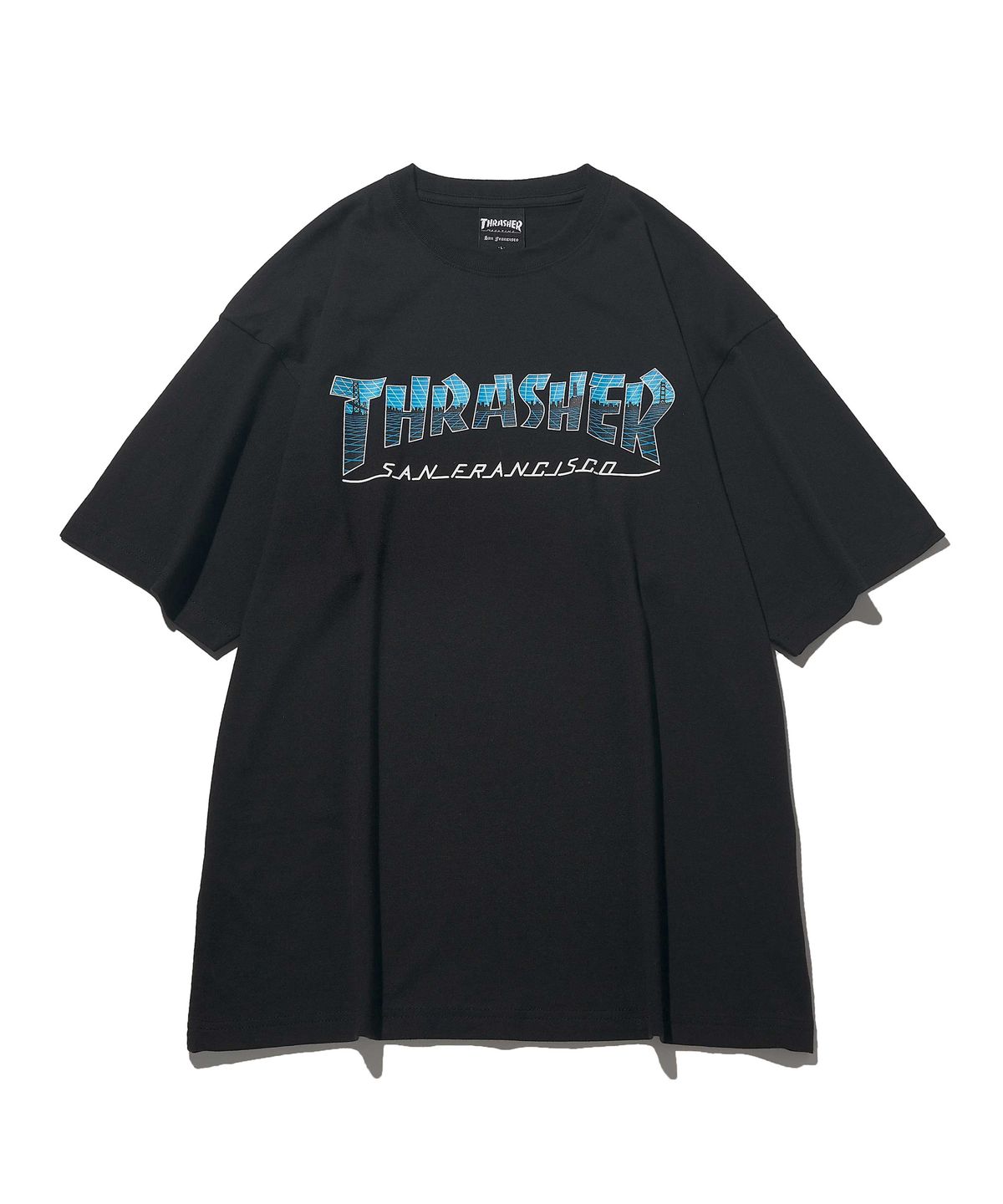 트레셔(THRASHER) 씨티 매거진 반팔 티셔츠 블랙