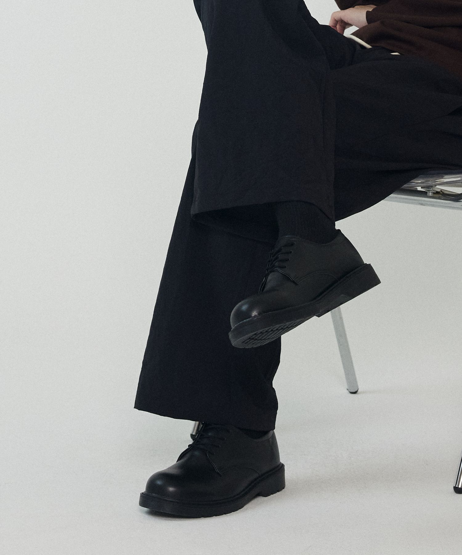 dresseum シューズ　ブラック　黒 dresseum シューズ ブラック 黒