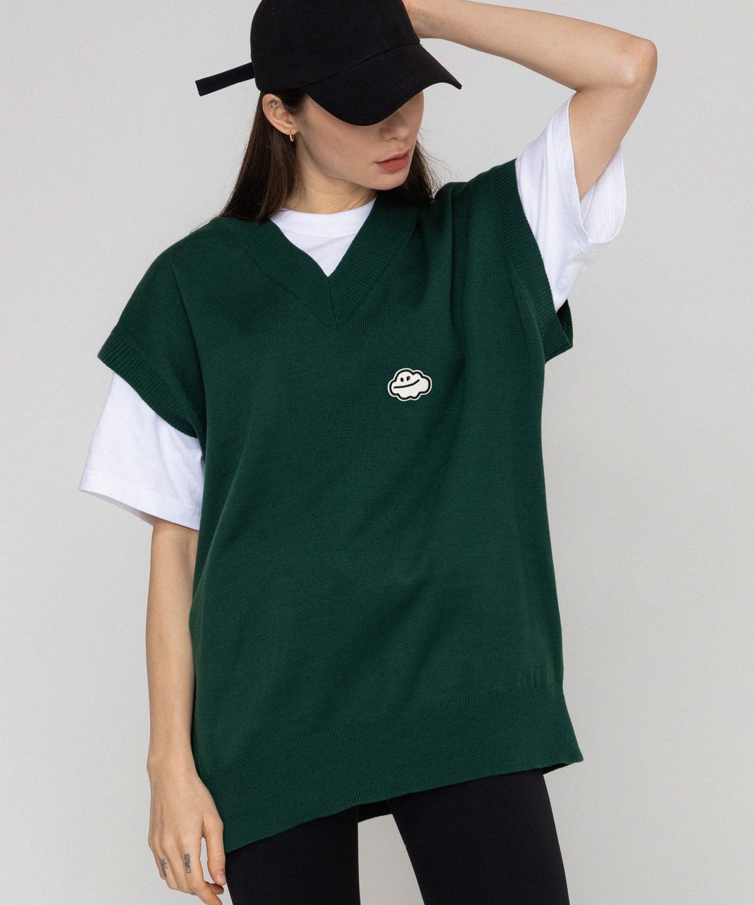 [GRAVER]★CLOUD SMILE EMBROIDERY KNIT VEST MUSINSA | GRAVER [UNISEX] Cloud Smile Embroidery Knit Vest_Green