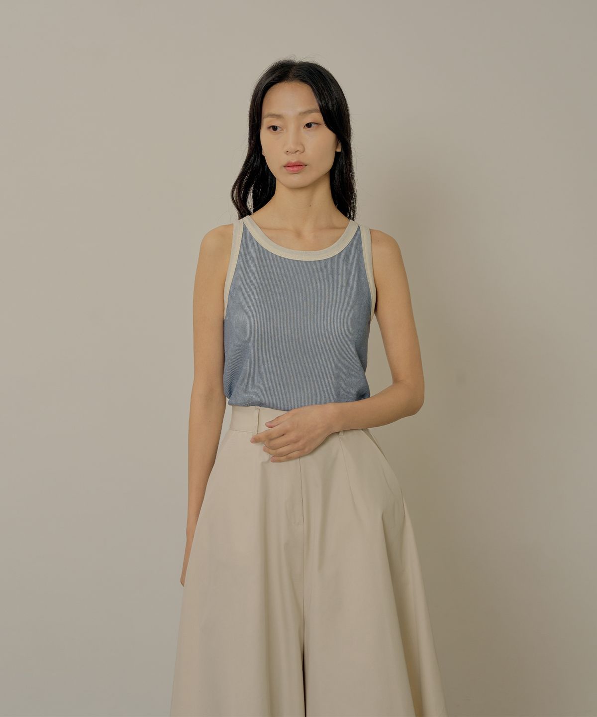 네벨에브리웨어(NEBELEVERYWEAR) Combi sleeveless_light blue