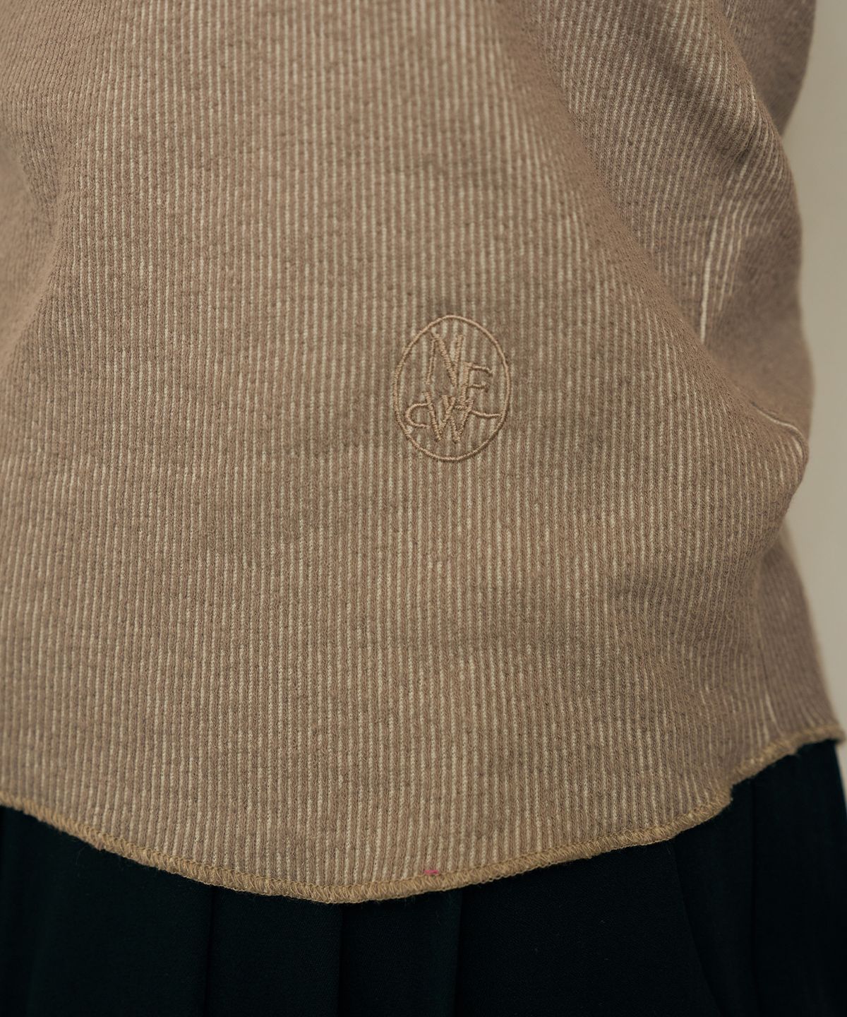 네벨에브리웨어(NEBELEVERYWEAR) Combi sleeveless_tan beige