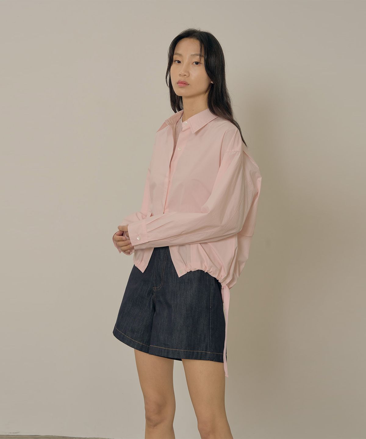 네벨에브리웨어(NEBELEVERYWEAR) Back open cotton shirt_pale pink